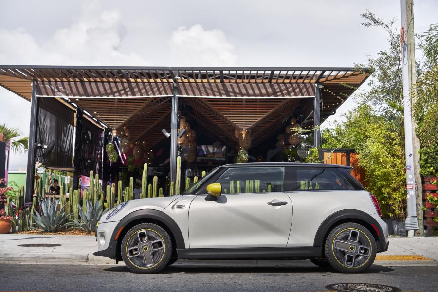  Mini Cooper SE (F56) 2020 года  (NA) (фото 209 из 342)